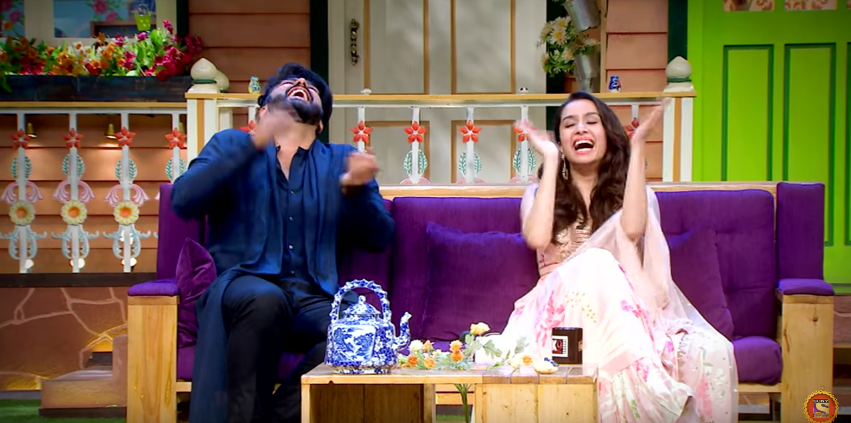 kapil Sharma Show Lachha Makes Laugh every one loud - Half Girlfriend Team Shraddha kapoor and Arjun Kapoor